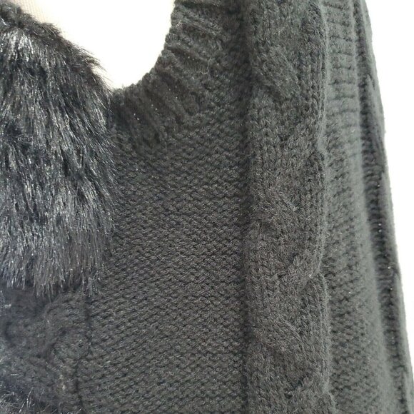 love lola Sweater Womans L Sleeveless Vest Knitted Faux Fur Fringed Black Front - Picture 7 of 12